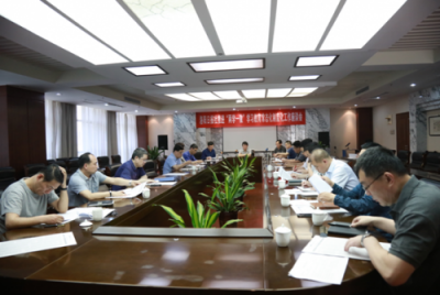报社召开推进“两学一做”学习教育常态化制度化工作座谈会